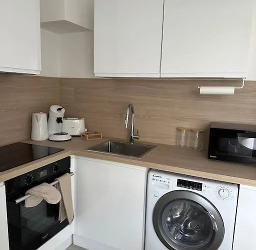 Les Lotus - Joli F2 Renove דירה